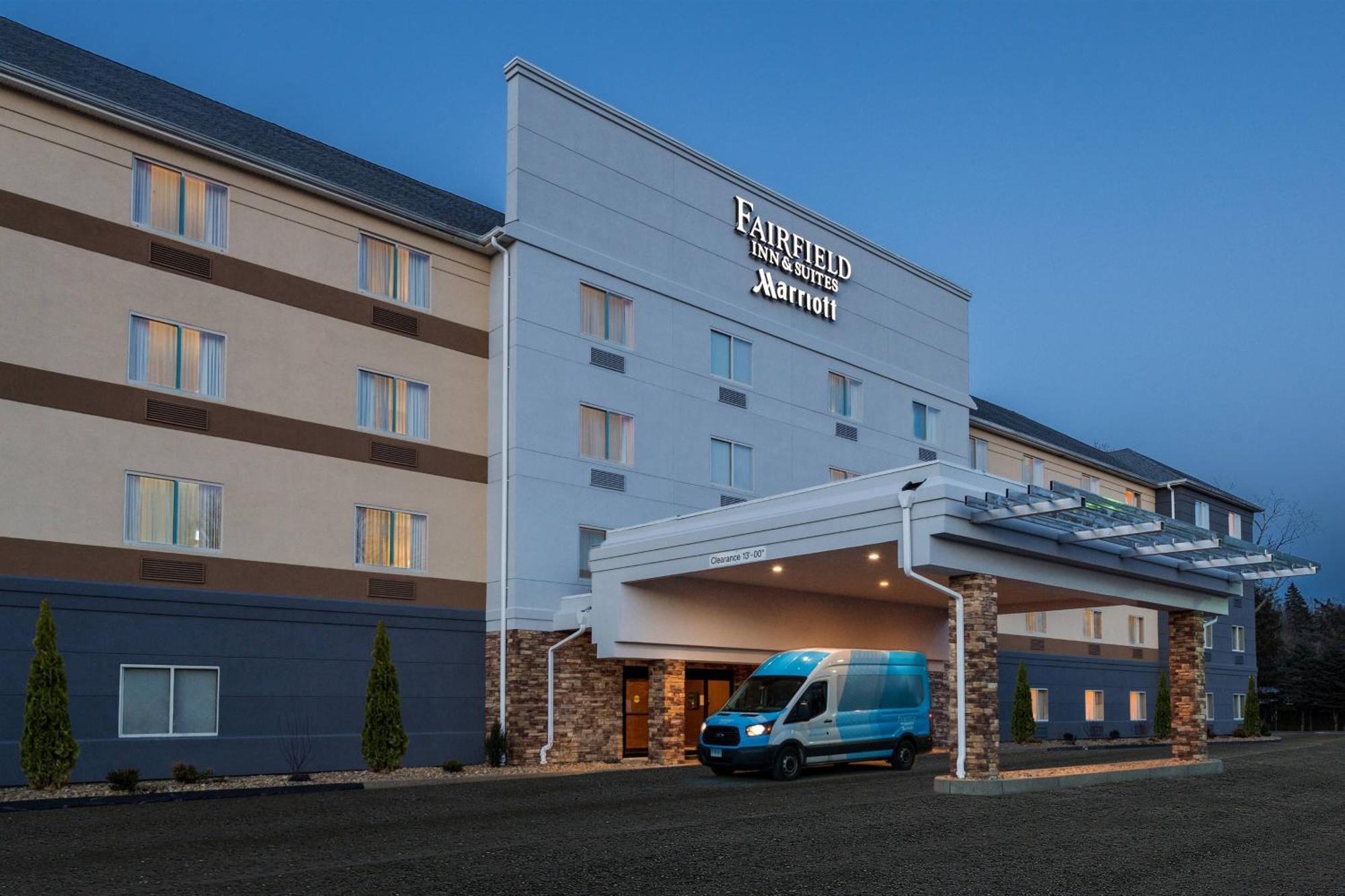 Fairfield By Marriott Inn & Suites Uncasville Mohegan Sun Area מראה חיצוני תמונה